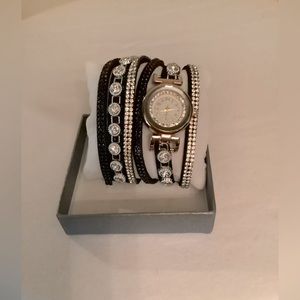 😊Brand new wrap watch , black, silver & rose gold, fashion with crystals.